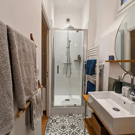 Cocooning, Hyper Centre, Quartier St Etienne Appartement *