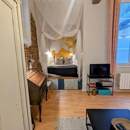 Cocooning, Hyper Centre, Quartier St Etienne *