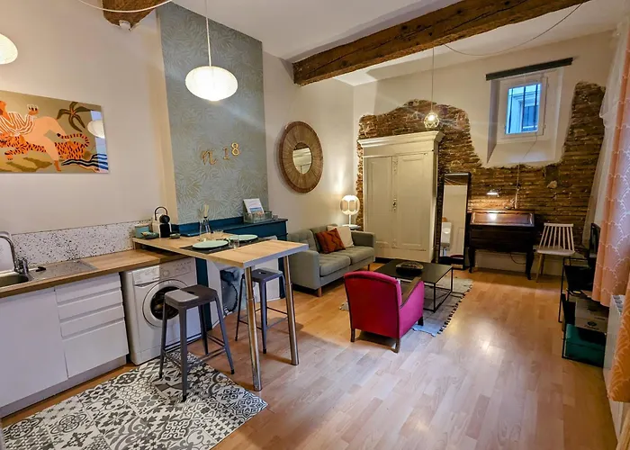 Cocooning, Hyper Centre, Quartier St Etienne