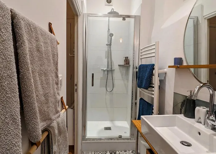 Cocooning, Hyper Centre, Quartier St Etienne Appartement *